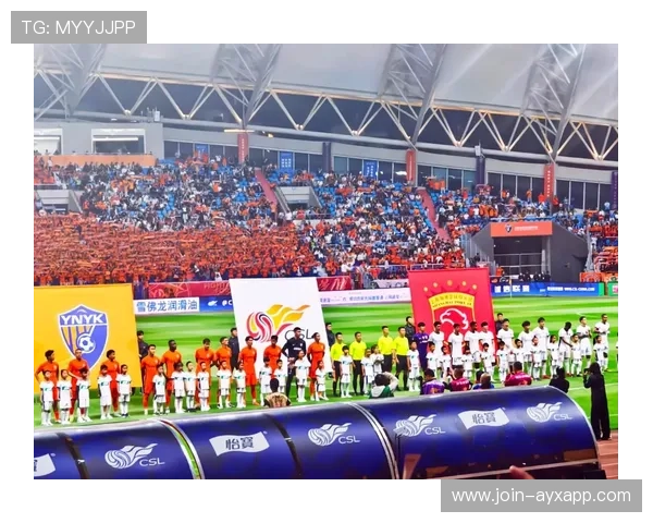 云南玉昆一脚直传差点撕开正中路线