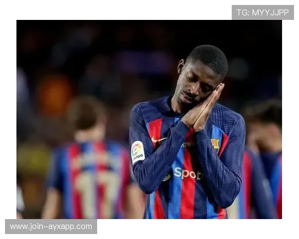 巴黎边路推进层层递进,登贝莱创造空间极强